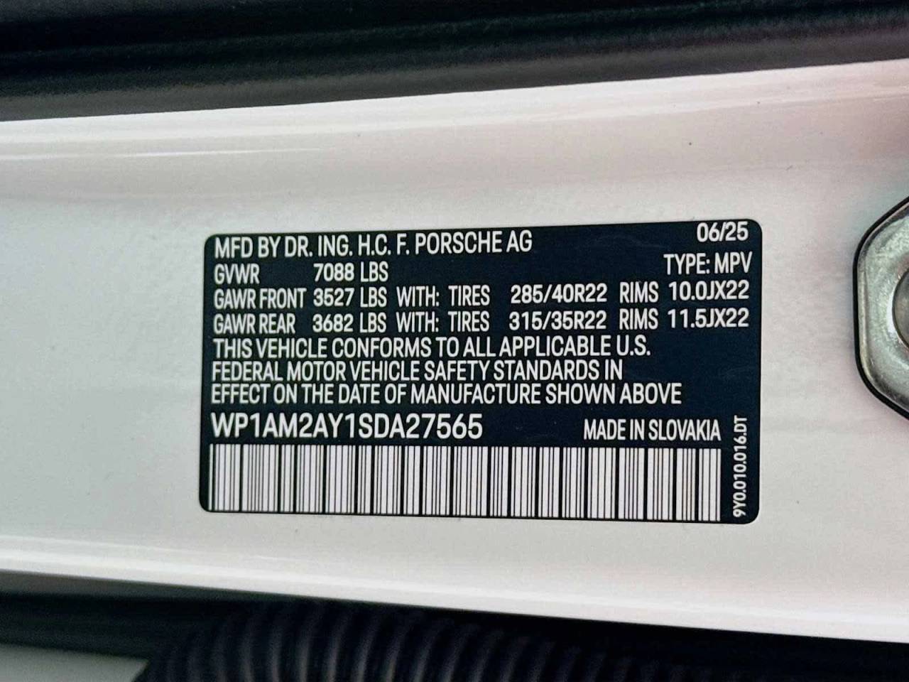 2025 Porsche Cayenne Turbo E-Hybrid