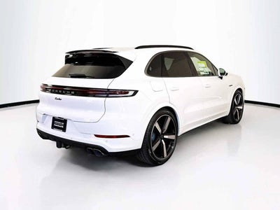 2025 Porsche Cayenne Turbo E-Hybrid