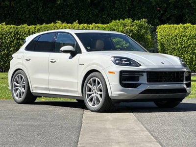 2026 Porsche Cayenne Turbo E-Hybrid