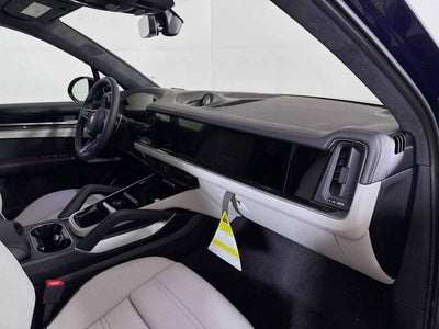 2025 Porsche Cayenne Turbo E-Hybrid