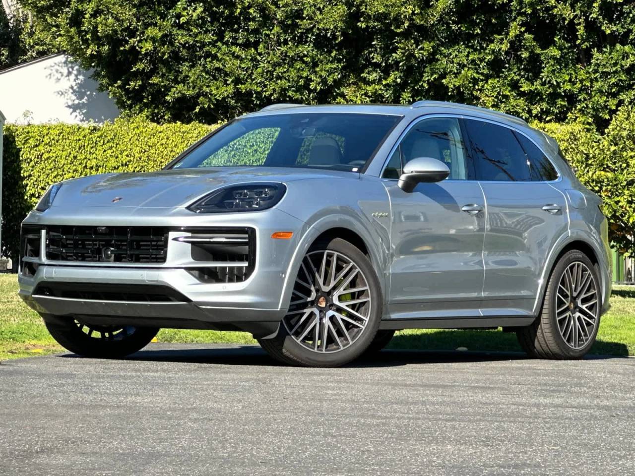 2025 Porsche Cayenne S E-Hybrid