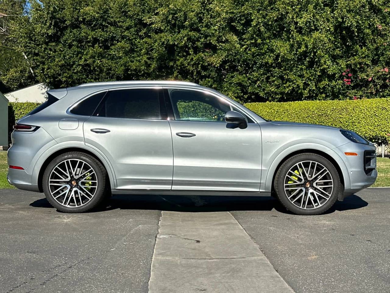 2025 Porsche Cayenne S E-Hybrid