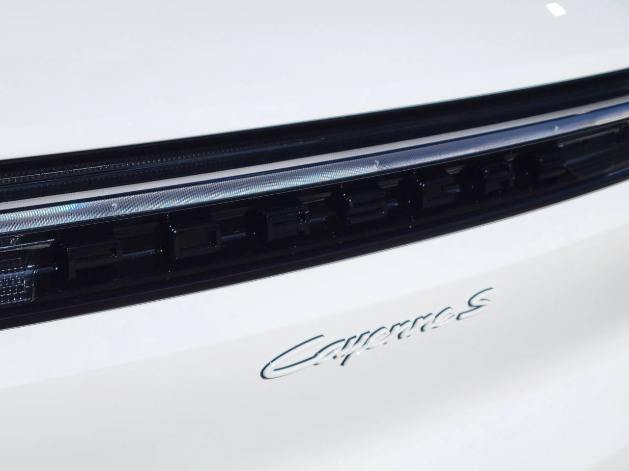 2026 Porsche Cayenne S E-Hybrid