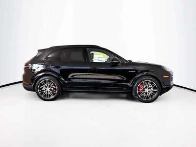 2026 Porsche Cayenne S E-Hybrid