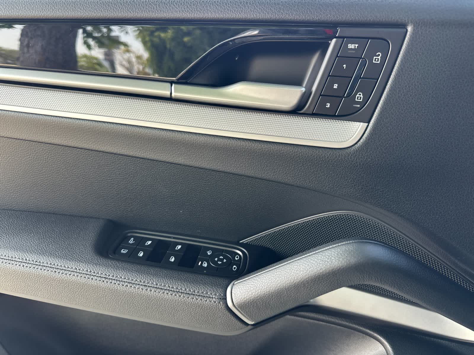 2025 Porsche Cayenne S E-Hybrid