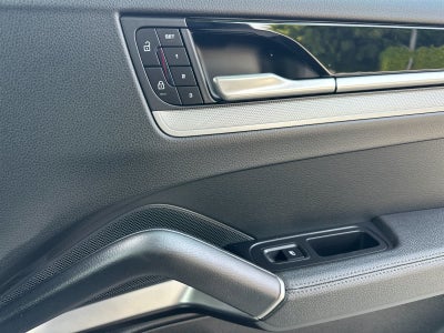 2025 Porsche Cayenne S E-Hybrid