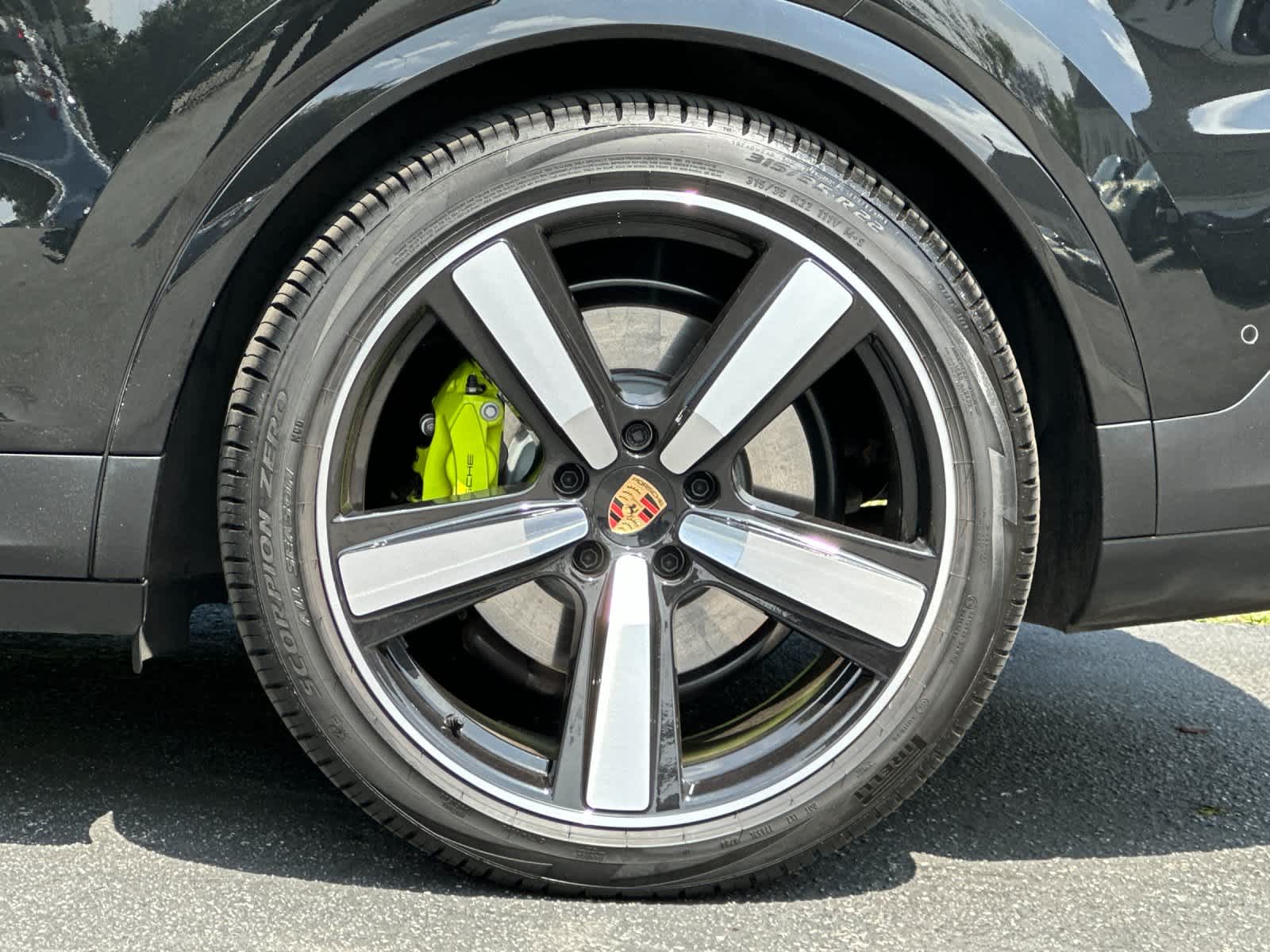 2025 Porsche Cayenne S E-Hybrid