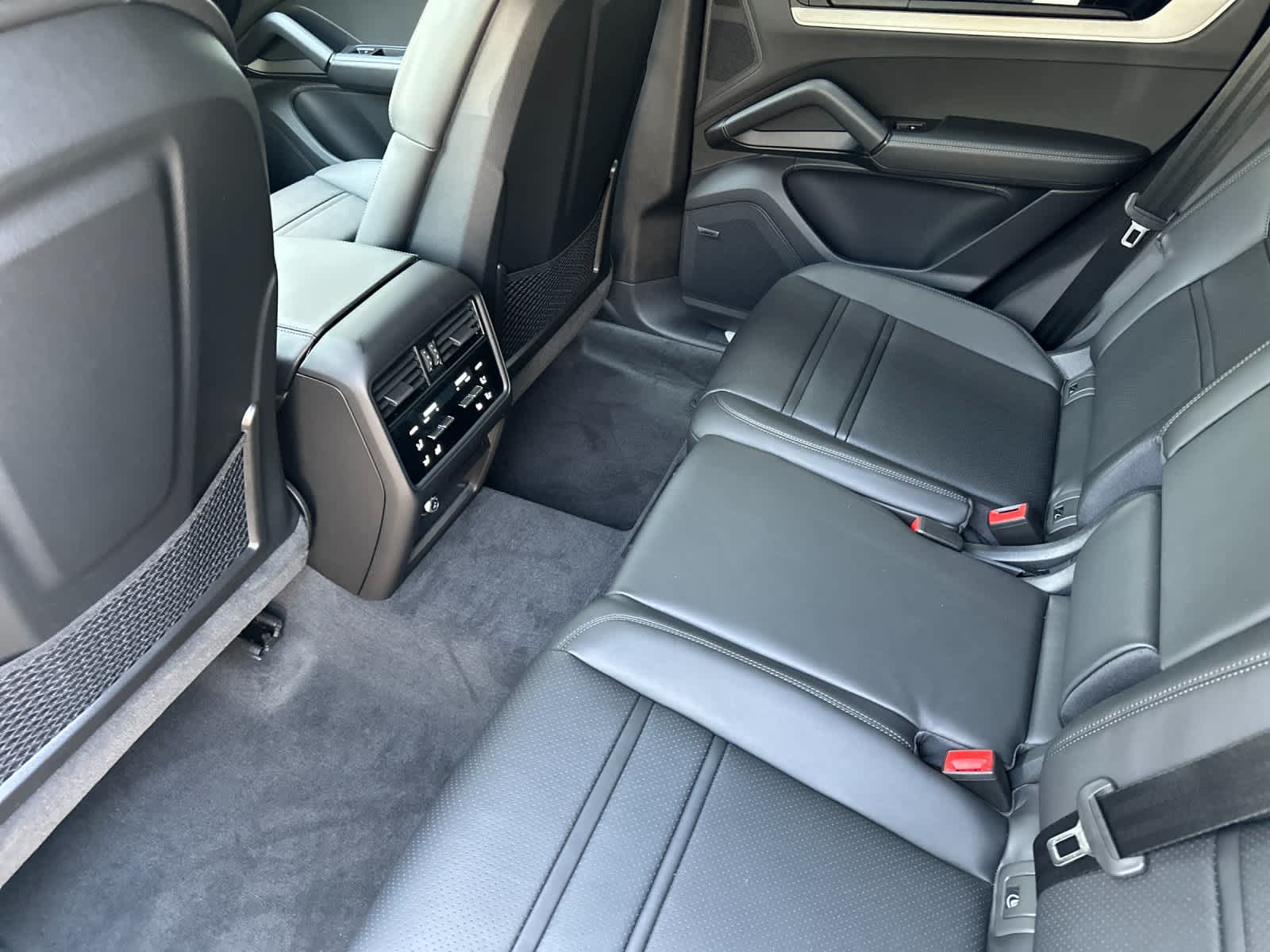 2026 Porsche Cayenne S E-Hybrid