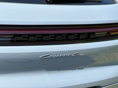 2026 Porsche Cayenne S E-Hybrid