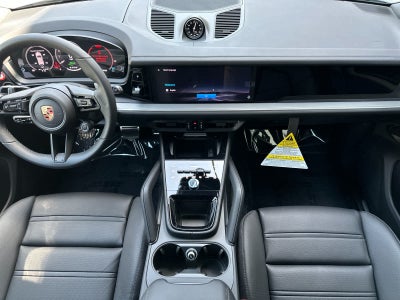 2026 Porsche Cayenne S E-Hybrid