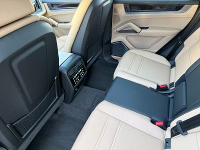 2026 Porsche Cayenne Cayenne S E-Hybrid