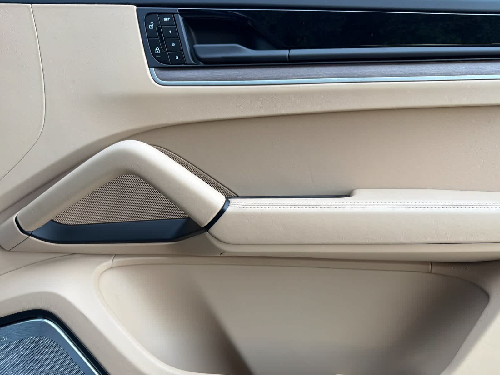 2026 Porsche Cayenne Cayenne S E-Hybrid