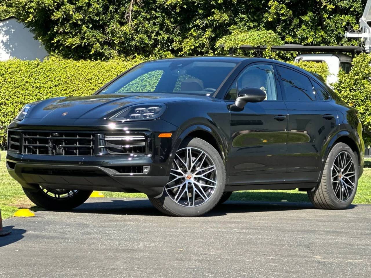 2026 Porsche Cayenne Coupe AWD