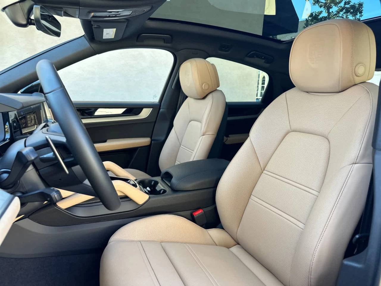 2026 Porsche Cayenne Coupe AWD