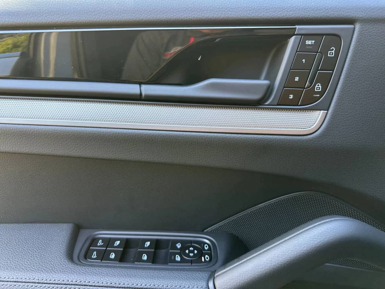 2026 Porsche Cayenne Coupe AWD