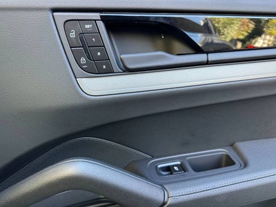 2026 Porsche Cayenne Coupe AWD