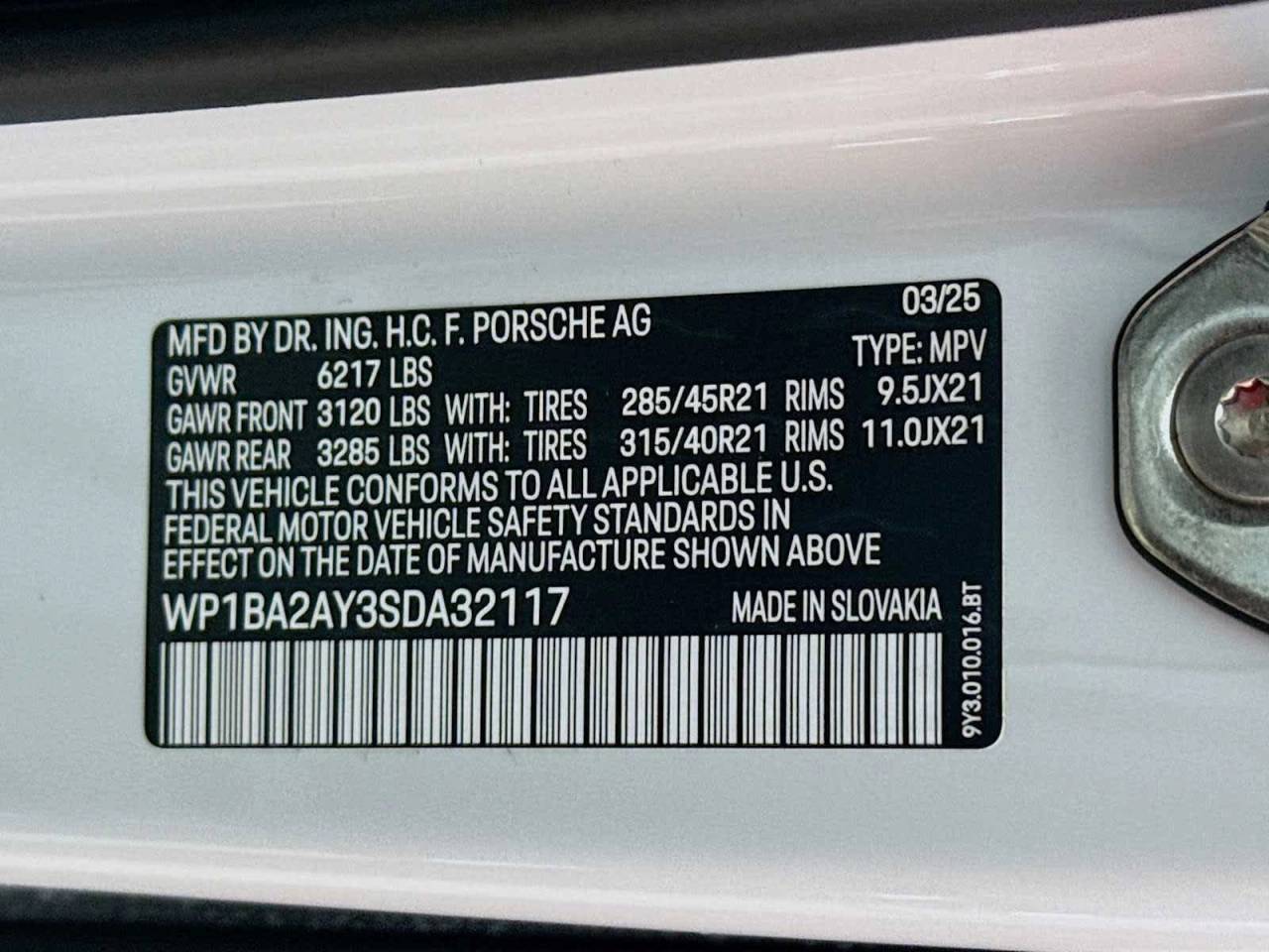 2025 Porsche Cayenne Coupe AWD