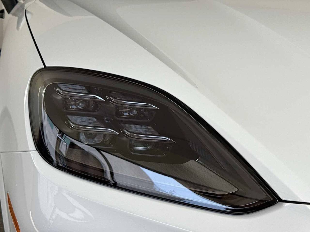 2025 Porsche Cayenne Coupe AWD