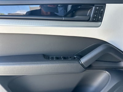 2026 Porsche Cayenne Cayenne Coupe
