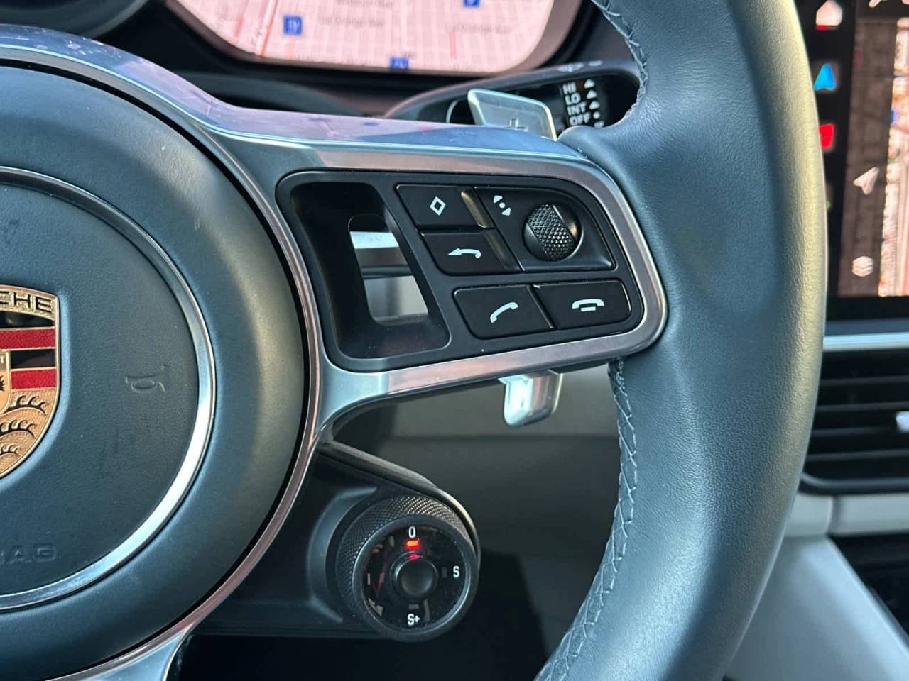 2023 Porsche Cayenne Coupe Platinum Edition