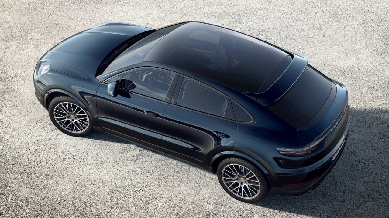 2023 Porsche Cayenne Platinum Edition