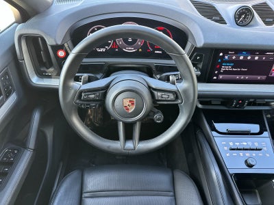 2024 Porsche Cayenne Base