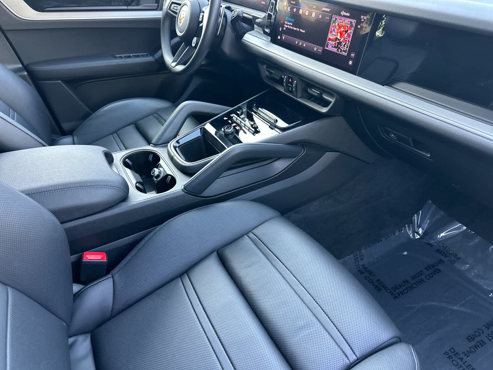 2024 Porsche Cayenne Base