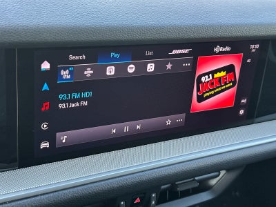 2024 Porsche Cayenne Base