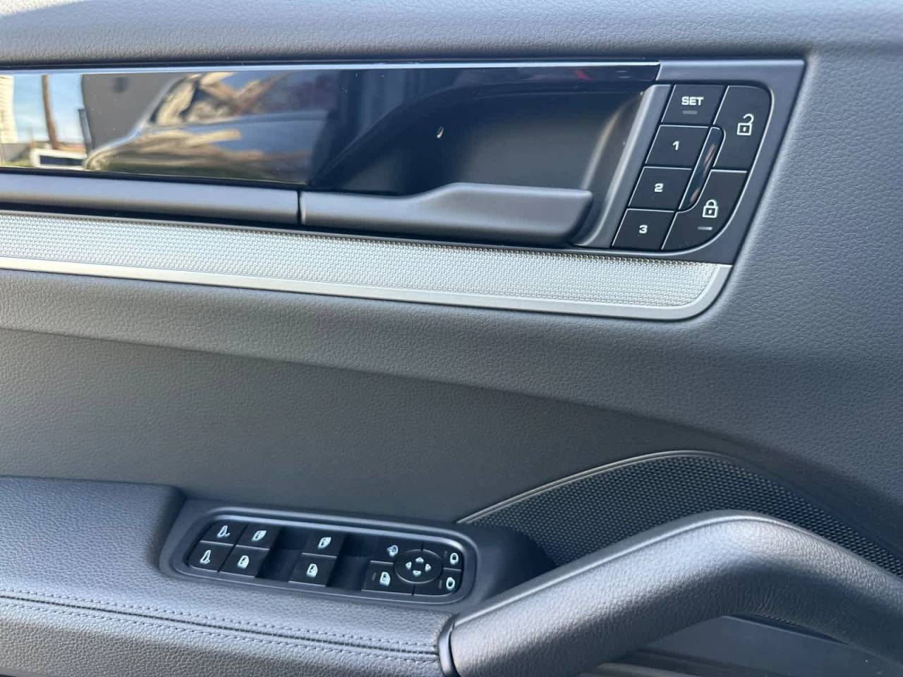 2026 Porsche Cayenne Coupe