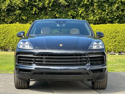 2022 Porsche Cayenne Base
