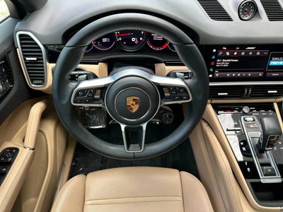 2022 Porsche Cayenne Base