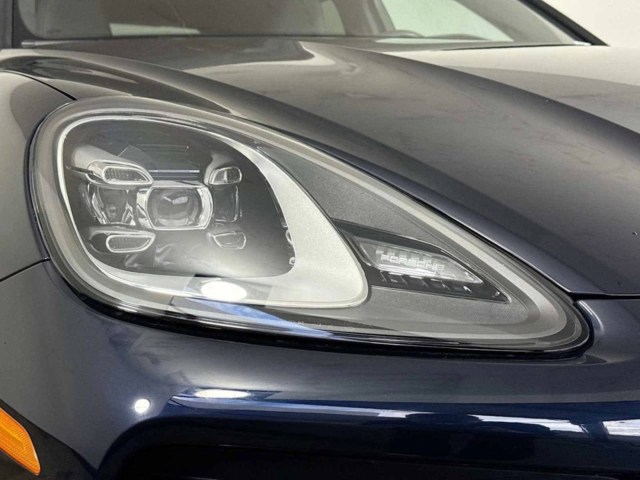 2022 Porsche Cayenne S Coupe