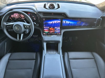 2026 Porsche Cayenne Cayenne Turbo Coupe Electric