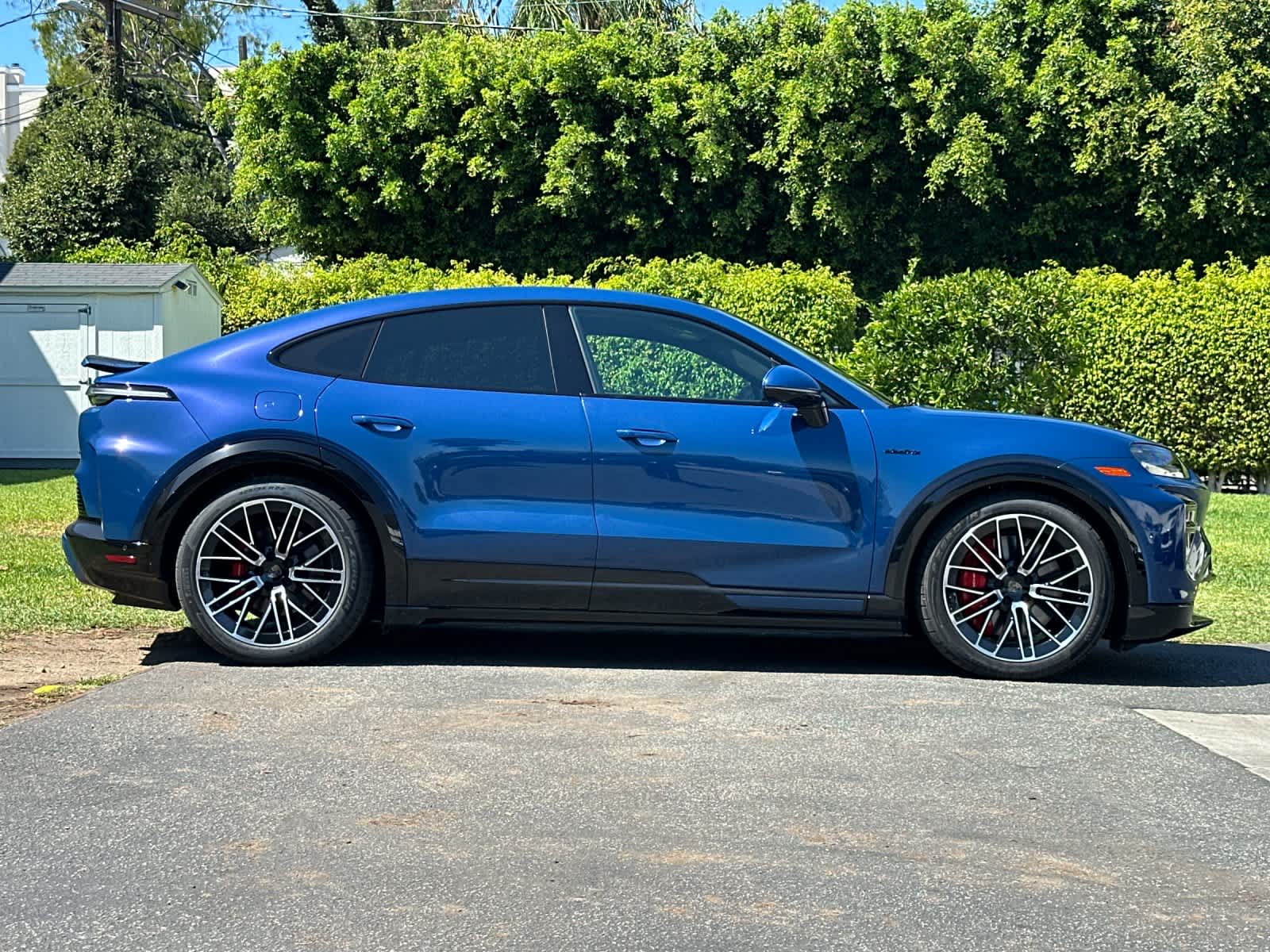 2026 Porsche Cayenne Cayenne Turbo Coupe Electric