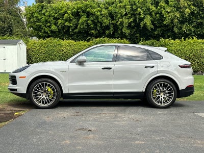 2023 Porsche Cayenne Cayenne E-Hybrid Coupe Platinum Edition