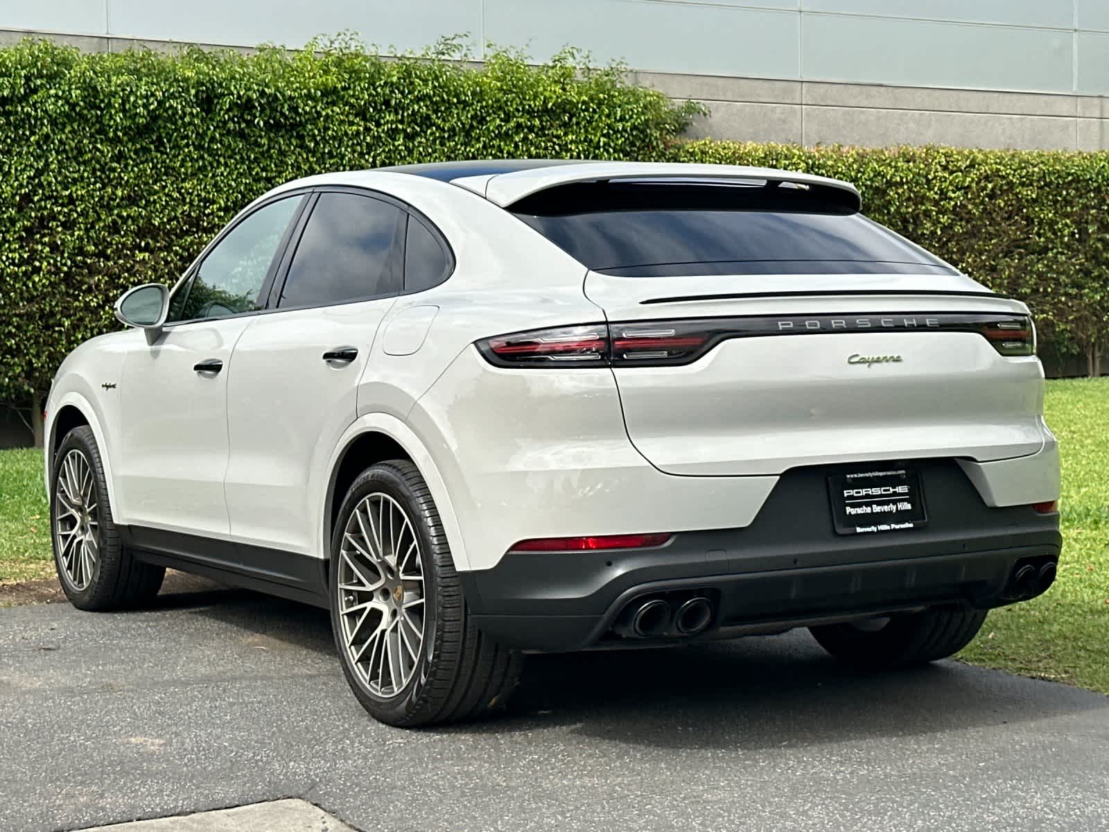 2023 Porsche Cayenne Cayenne E-Hybrid Coupe Platinum Edition