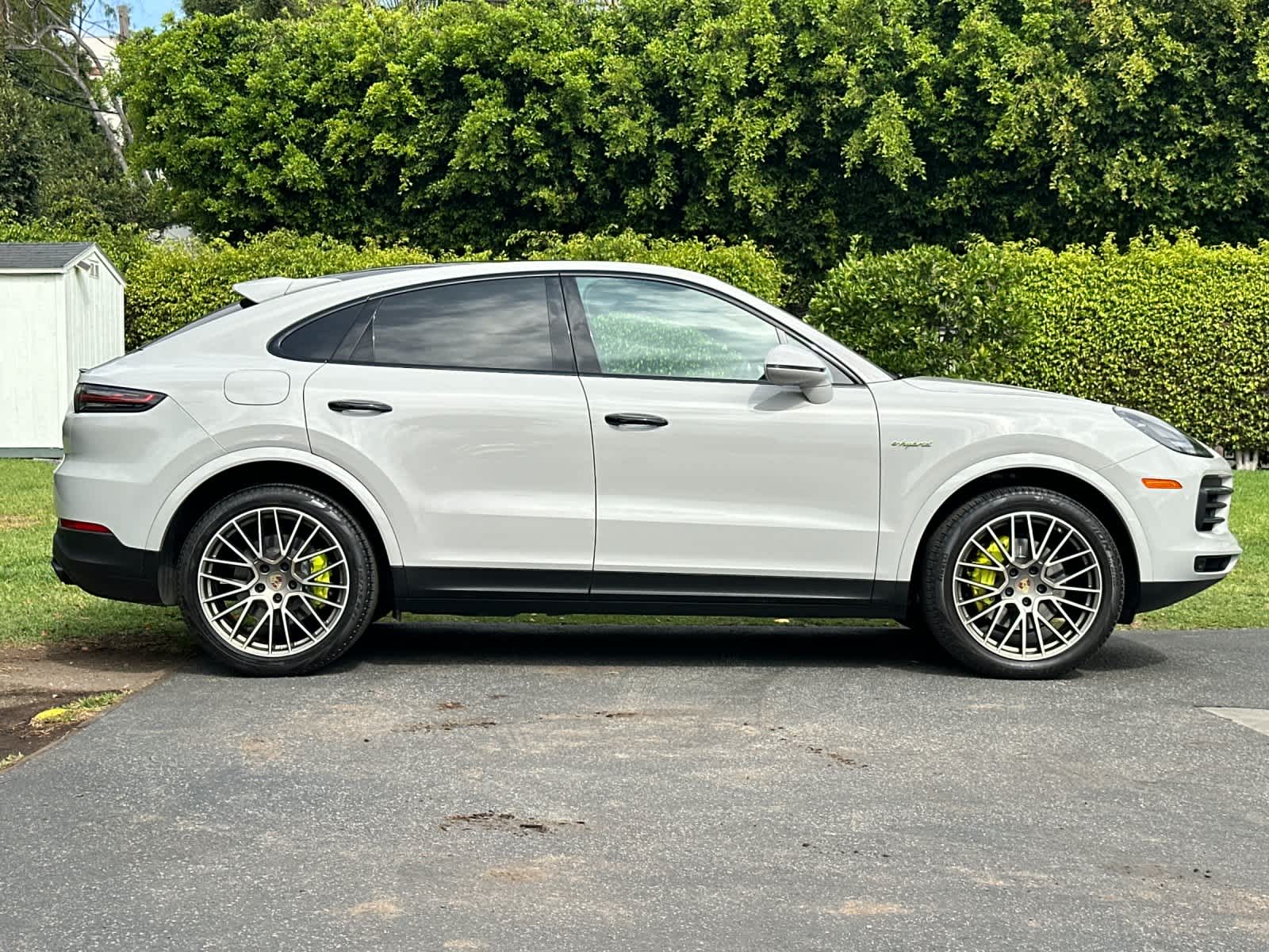 2023 Porsche Cayenne Cayenne E-Hybrid Coupe Platinum Edition