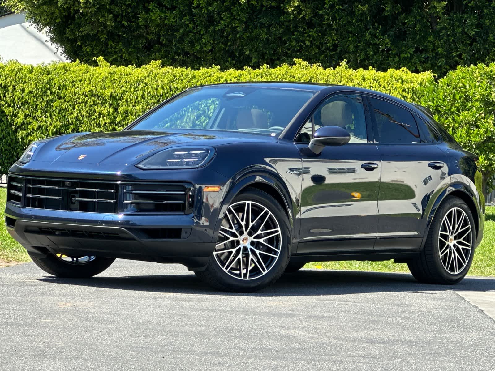 2026 Porsche Cayenne E-Hybrid Coupe