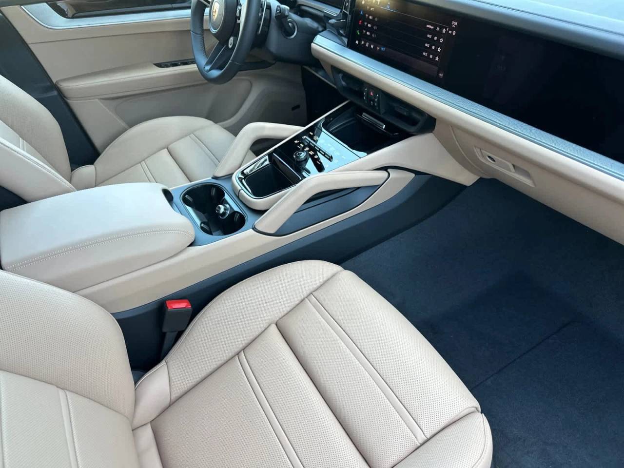 2026 Porsche Cayenne E-Hybrid Coupe