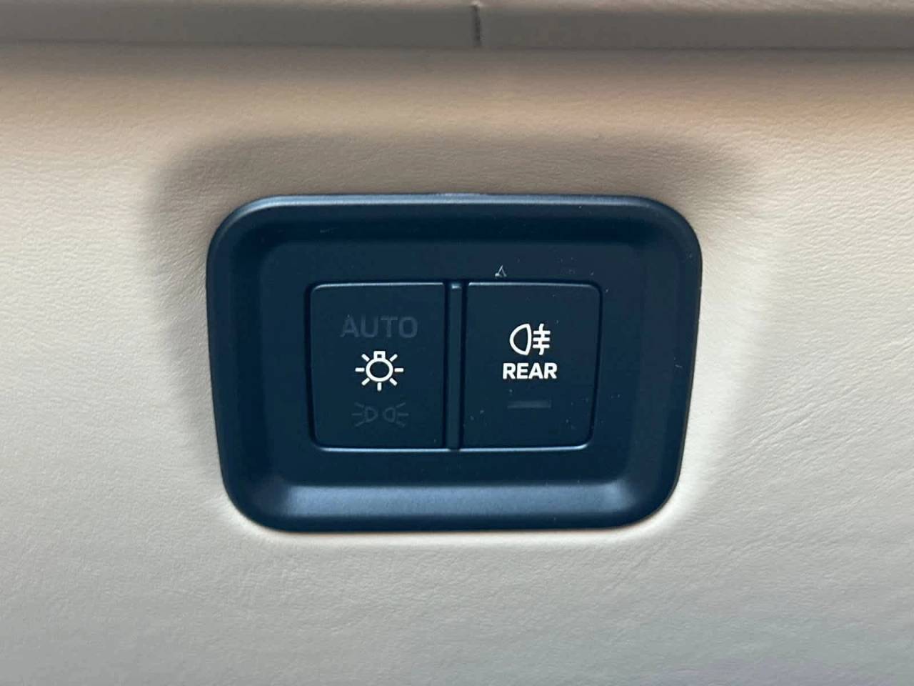 2026 Porsche Cayenne E-Hybrid Coupe