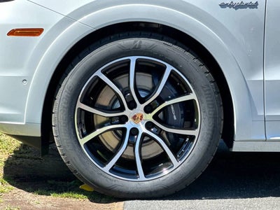 2026 Porsche Cayenne E-Hybrid Coupe