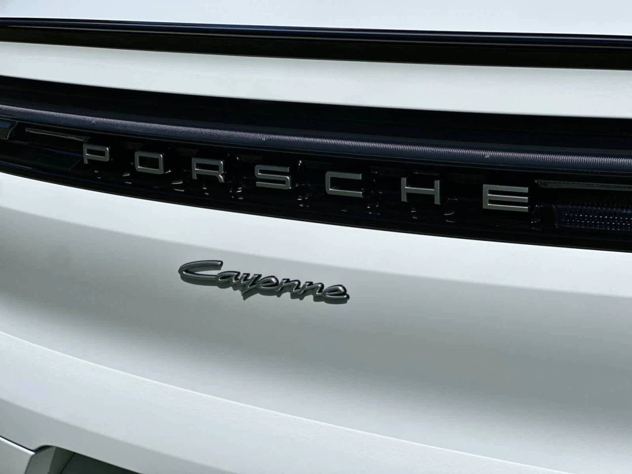 2026 Porsche Cayenne E-Hybrid Coupe