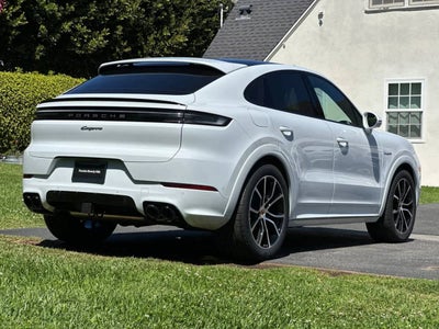 2026 Porsche Cayenne E-Hybrid Coupe