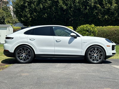 2026 Porsche Cayenne Cayenne E-Hybrid Coupe