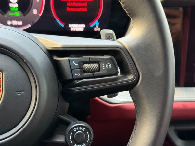 2024 Porsche Cayenne Cayenne E-Hybrid Coupe