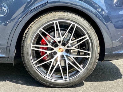 2026 Porsche Cayenne GTS Coupe