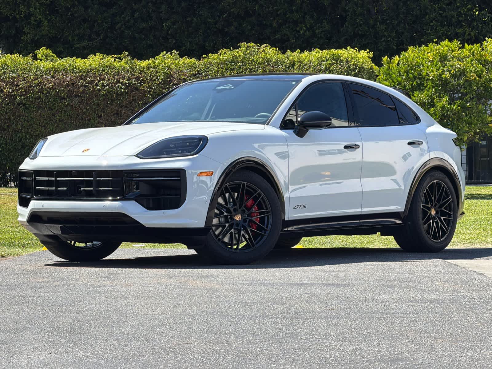 2026 Porsche Cayenne Cayenne GTS Coupe