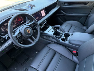 2026 Porsche Cayenne Cayenne GTS Coupe