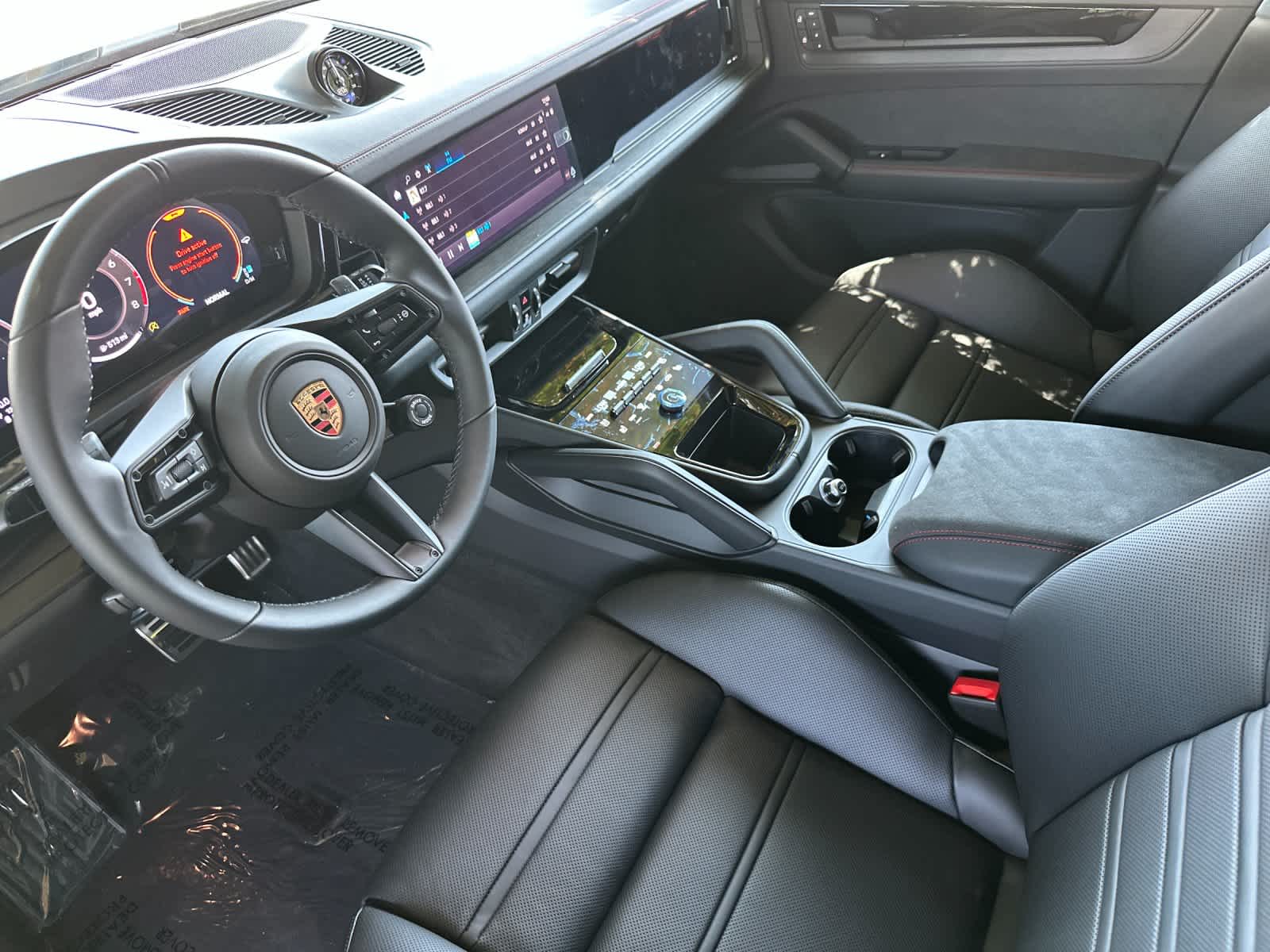 2026 Porsche Cayenne Cayenne GTS Coupe