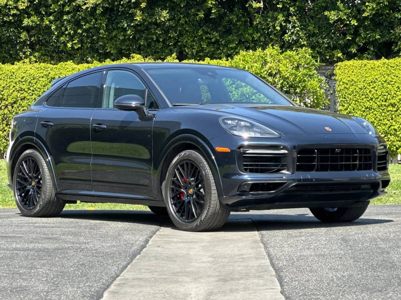 2023 Porsche Cayenne GTS Coupe